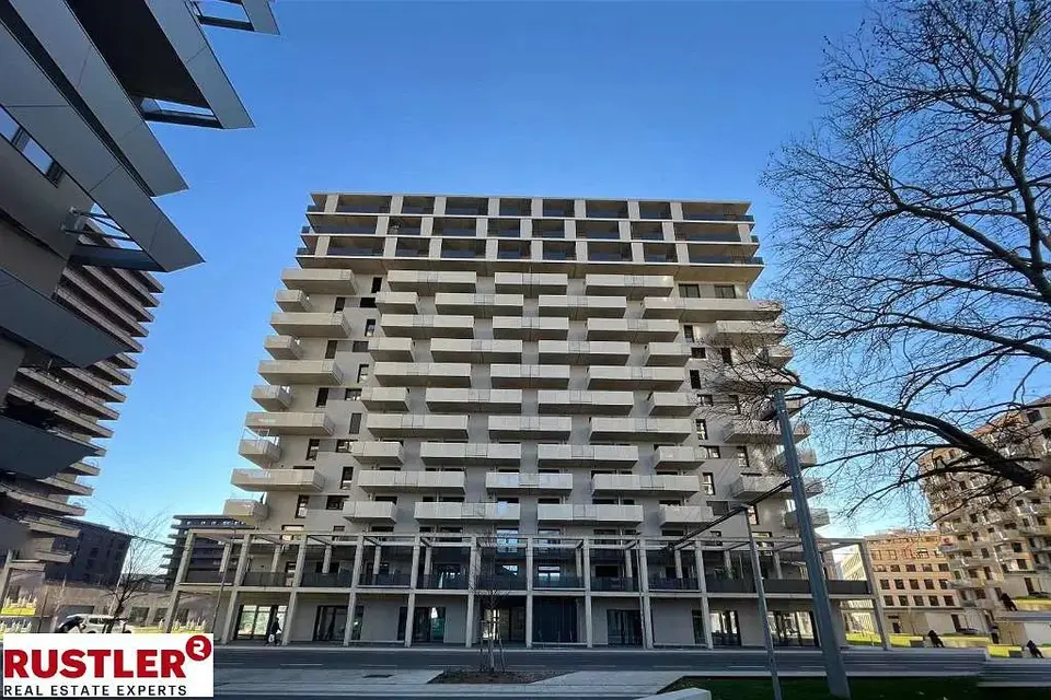 Crown Tower | Moderne Wohnungen in der UNESCO Esplanade