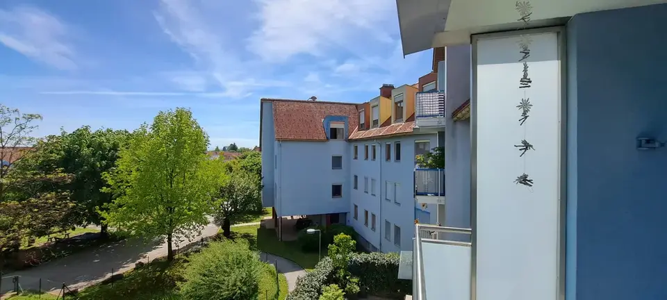 Top gepflegte, möblierte Wohnung in herrlicher Grünlage