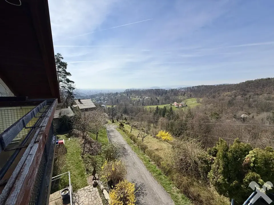 Rarität: Grundstück mit Altbestand in exklusiver Grazer Aussichtslage