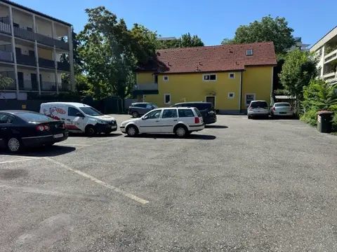 Eggenberg Zinshaus mit 6 Wohnungen und 22 PKW Abstellplätze mit 960m2 Grundfläche Dichte 0,6 - 1,4