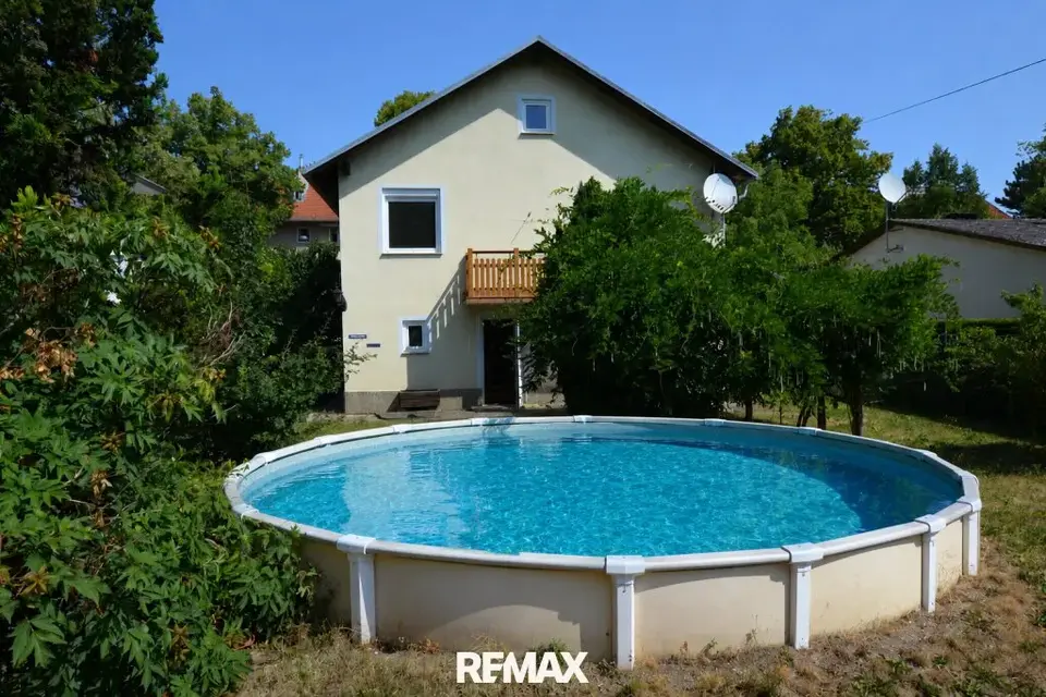 Freistehendes Einfamilienhaus mit Garten auf ca. 612 m² Grund in Hietzing
